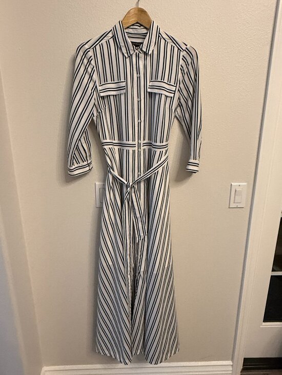 Banana Republic Dresses & Skirts - Banana Republic Dress - Size 6